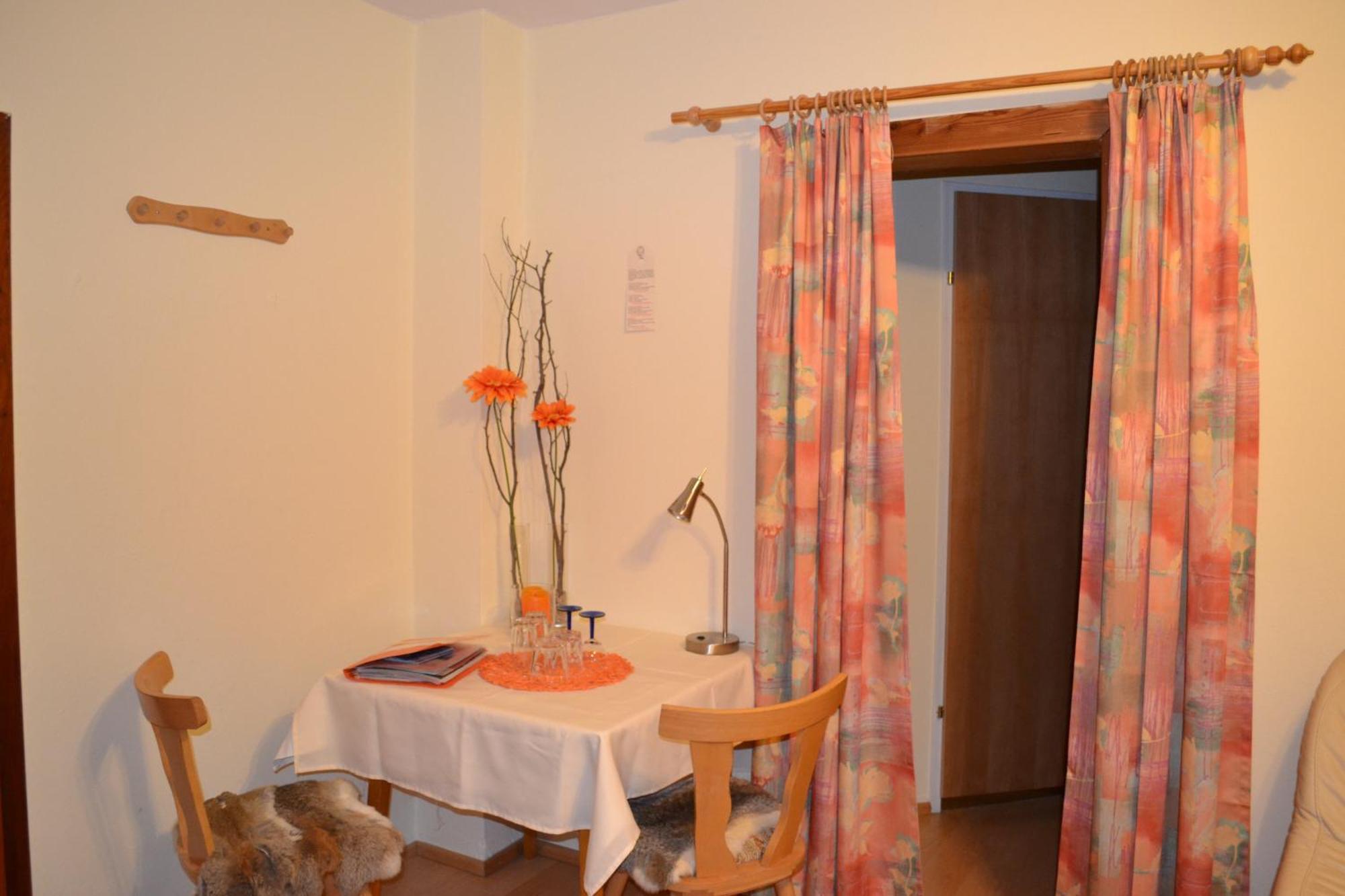 Villa Bio Angererhof Bad Häring Zimmer foto